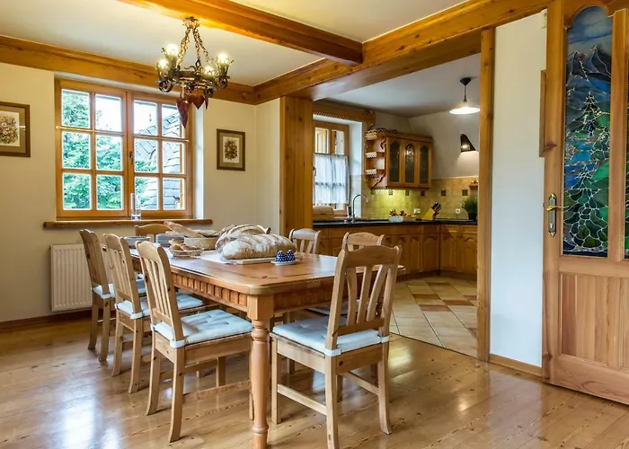 Udanypobyt Dom Z Ogrodem