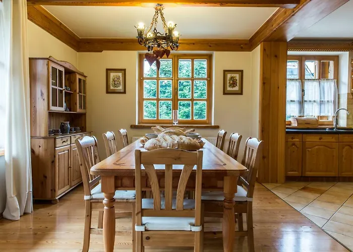 Udanypobyt Dom Z Ogrodem