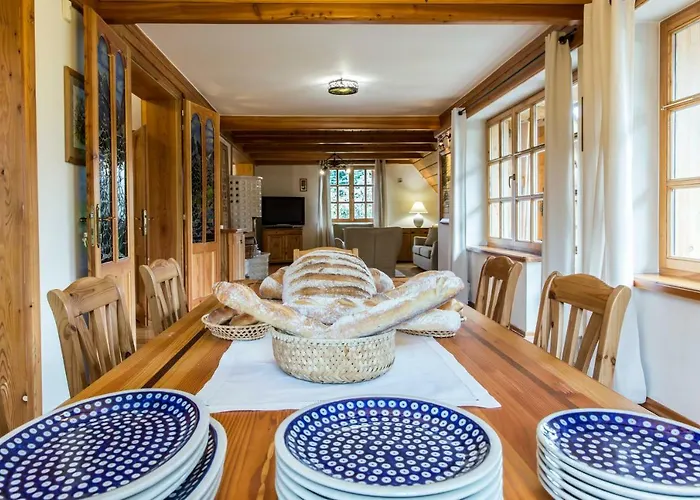 Udanypobyt Dom Z Ogrodem 자코파네