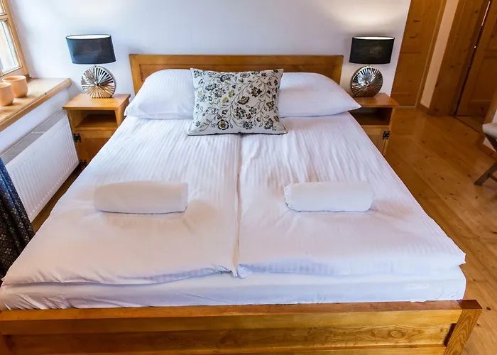 빌라 Udanypobyt Dom Z Ogrodem 자코파네