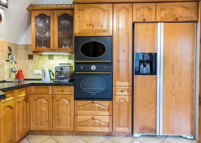 빌라 Udanypobyt Dom Z Ogrodem 자코파네