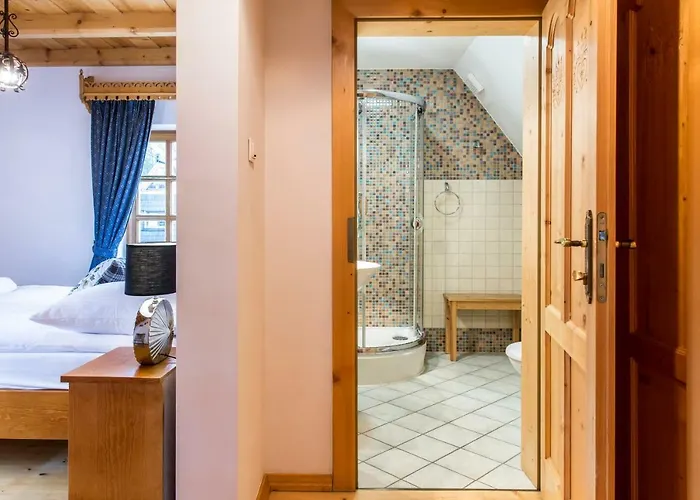 Udanypobyt Dom Z Ogrodem 빌라 *