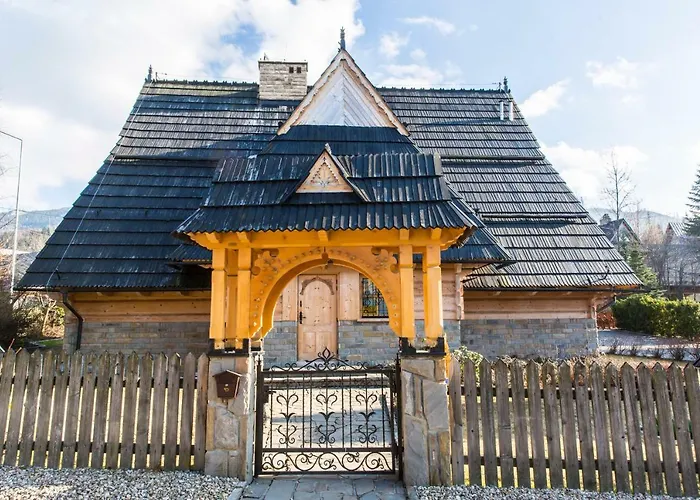 빌라 Udanypobyt Dom Z Ogrodem *