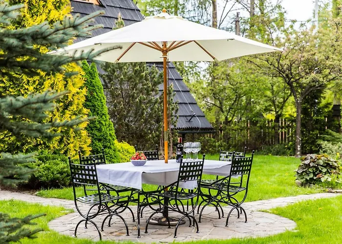 Udanypobyt Dom Z Ogrodem 빌라