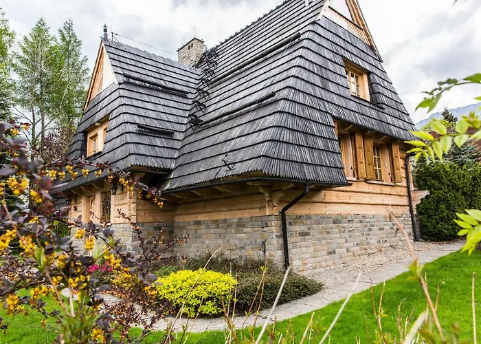 Udanypobyt Dom Z Ogrodem *