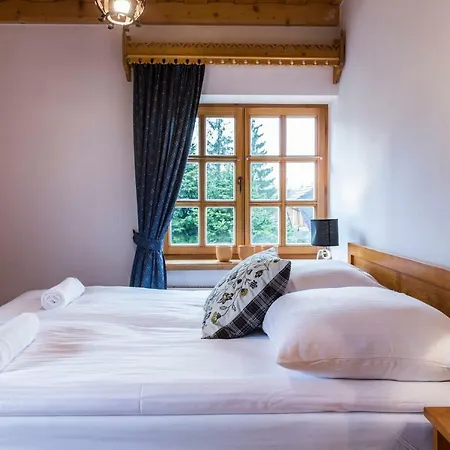 Udanypobyt Dom Z Ogrodem