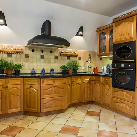 Udanypobyt Dom Z Ogrodem Zakopane