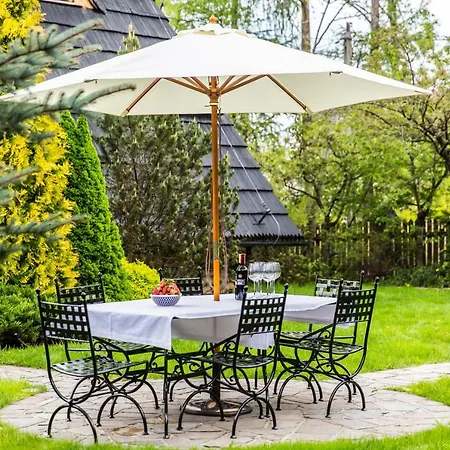 Udanypobyt Dom Z Ogrodem Villa